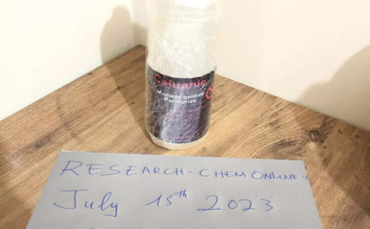 Achetez Caluanie Muelear Oxidize 1L en ligne – produit chimique de haute pureté pour l'élimination des oxydes industriels